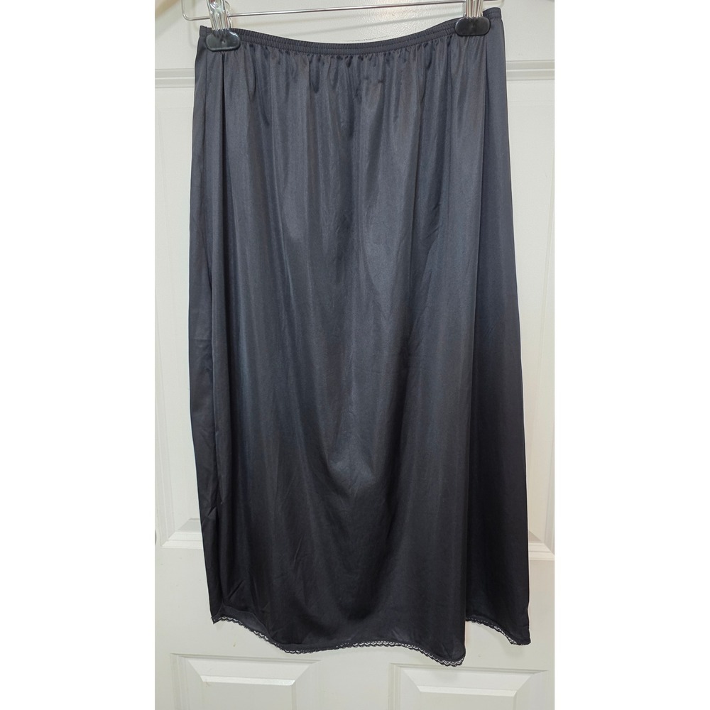 Vanity Fair Half Slip Women L 30 Black Nylon Lace Trim Side Slit 11-760 Vintage